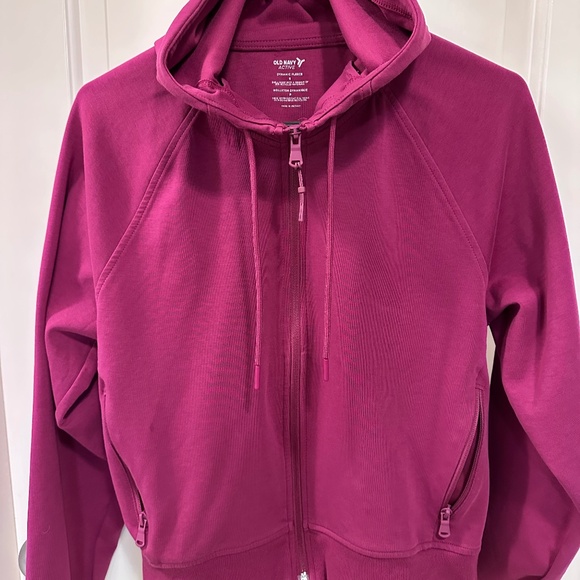 Old Navy Dynamic Fleece Hoody - Picture 1 of 3